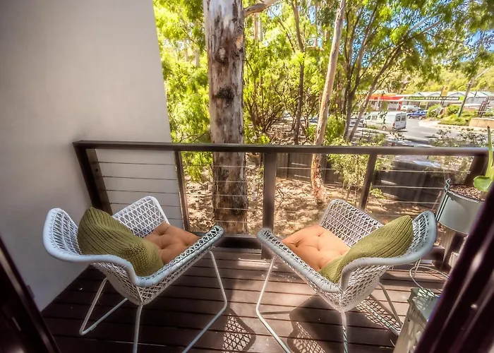 Margaret Forest Retreat Apartment 129 - Located Within Margaret Forest, In The Heart Of The Town Centre Of Margaret River, Spa Apartment!